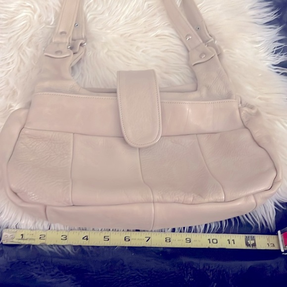 Cream Vintage Leather Hobo Bag. Medium Size Rare Vintage - Picture 3 of 9